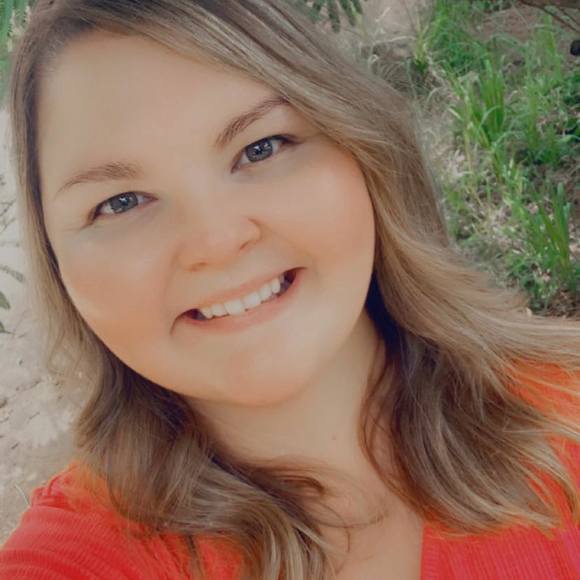 Meet your Posher, Amanda - Picture 1 of 1